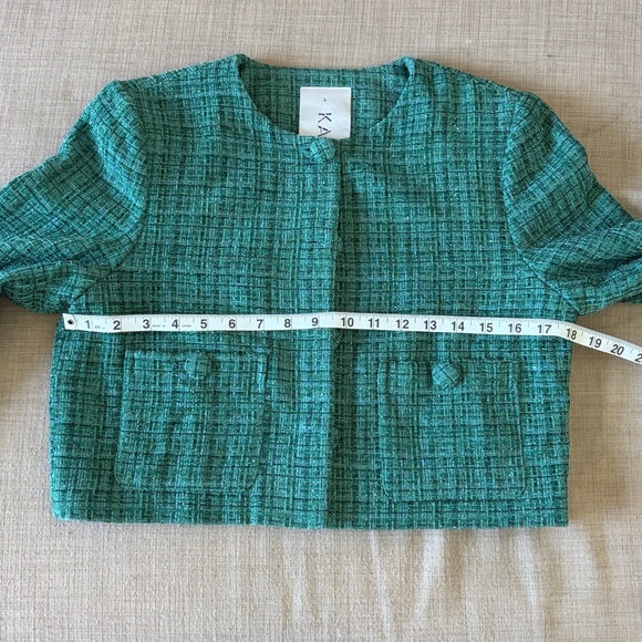 Tweed Cropped Jacket - Picture 8 of 10